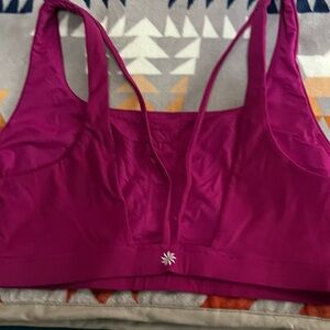 Athleta Women's Yoga top